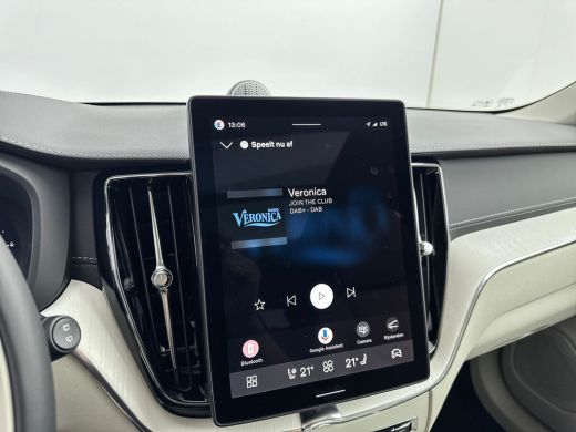 Volvo  XC60 T8 Plug-in hybrid AWD Ultra Dark Exec. Ed. | 22" | Luchtvering | Getint&Gelaagd Glas | Geventilee... ActivLease financial lease