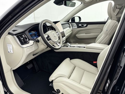 Volvo  XC60 2.0 T8 Plug-in hybrid AWD Ultra Dark Exec. Ed. | 22" | Luchtvering | Getint&Gelaagd Glas | Gevent... ActivLease financial lease