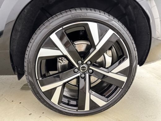 Volvo  XC60 2.0 T8 Plug-in hybrid AWD Ultra Dark Exec. Ed. | 22" | Luchtvering | Getint&Gelaagd Glas | Gevent... ActivLease financial lease