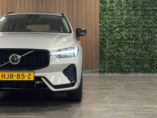 Volvo  XC60 T6 AWD Recharge Plus Dark | Trekhaak | 360&deg; Camera | All Season banden | Adaptieve Cruise Control... ActivLease financial lease