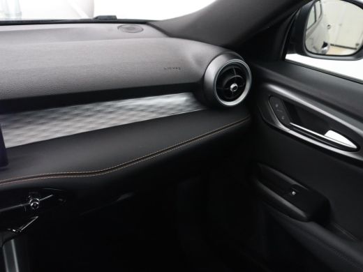 Alfa Romeo Tonale 1.3T PHEV TI | 280PK | SOH 99% | Trekhaak | Stoelverwarming | Adaptive cruise | Camera | Carplay ... ActivLease financial lease