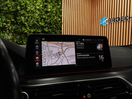 BMW 5 Serie 530i Business Edition Plus | M-Pakket | Laser-LED | Camera | CarPlay | Sfeerverlichting | Memory ActivLease financial lease