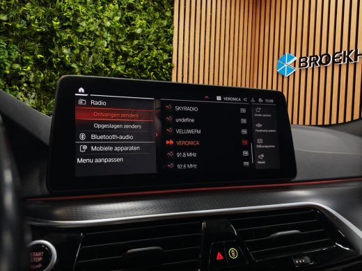 BMW 5 Serie 530i Business Edition Plus | M-Pakket | Laser-LED | Camera | CarPlay | Sfeerverlichting | Memory ActivLease financial lease