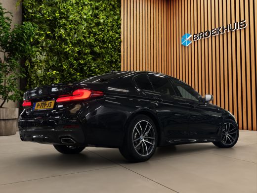BMW 5 Serie 530i Business Edition Plus | M-Pakket | Laser-LED | Camera | CarPlay | Sfeerverlichting | Memory ActivLease financial lease