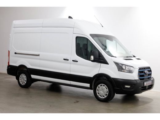 Ford E-Transit 350 L3H3 68 kWh Trend WLTP Range 317km 100% Elektrisch SOH 95,8% 07-2023 ActivLease financial lease