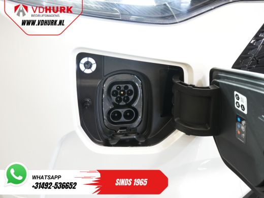 Ford E-Transit Custom Kombi Trend 71kWh 360 km WLTP (Excl. BTW/Incl. BPM) LED/ Standkachel/ Stoelverw./ Stuurverw./ Car... ActivLease financial lease