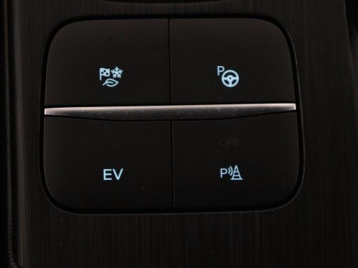 Ford Kuga 2.5 PHEV ST-Line | SOH 87,2 | Adaptive cruise | Camera | Full LED | Climate control | Dodehoek de... ActivLease financial lease