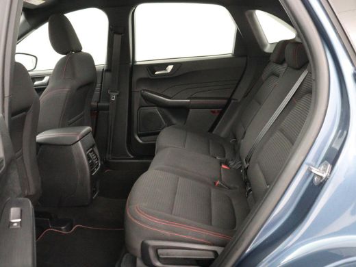 Ford Kuga 2.5 PHEV ST-Line | SOH 87,2 | Adaptive cruise | Camera | Full LED | Climate control | Dodehoek de... ActivLease financial lease