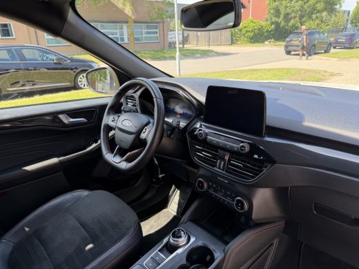 Ford Kuga 2.5 PHEV ST-Line X Parelmoer | Winterpakket ActivLease financial lease
