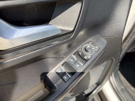 Ford Kuga 2.5 PHEV ST-Line X Parelmoer | Winterpakket ActivLease financial lease