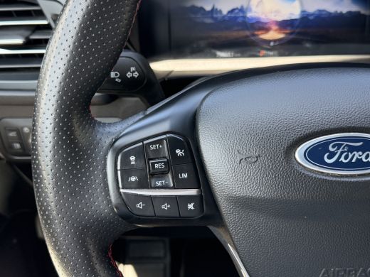 Ford Kuga 2.5 PHEV ST-Line X Parelmoer | Winterpakket ActivLease financial lease