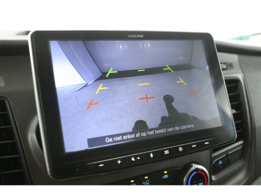 Ford Transit 2.0 TDCI L3H2 170PK | Airco | Cruise | Camera | 3 Zits | Carplay | Trekhaak ActivLease financial lease