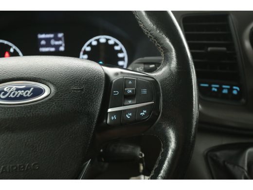 Ford Transit 2.0 TDCI L3H2 170PK | Airco | Cruise | Camera | 3 Zits | Carplay | Trekhaak ActivLease financial lease
