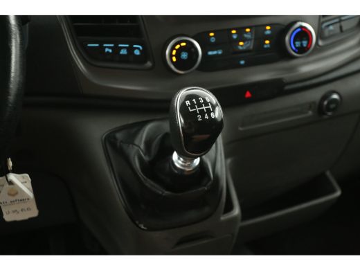 Ford Transit 2.0 TDCI L3H2 170PK | Airco | Cruise | Camera | 3 Zits | Carplay | Trekhaak ActivLease financial lease