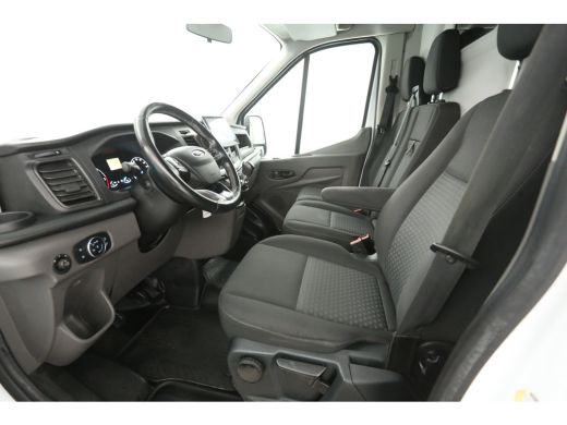Ford Transit 2.0 TDCI L3H2 170PK | Airco | Cruise | Camera | 3 Zits | Carplay | Trekhaak ActivLease financial lease