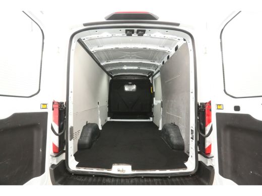 Ford Transit 2.0 TDCI L3H2 170PK | Airco | Cruise | Camera | 3 Zits | Carplay | Trekhaak ActivLease financial lease