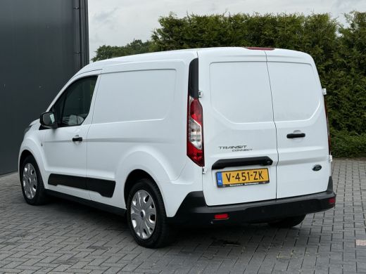 Ford Transit Connect 1.0 Ecoboost 100 PK / BENZINE / BPM VRIJ / L1H1 / 1e EIG. / CAMERA / AIRCO / NAVI / INRICHTING ActivLease financial lease