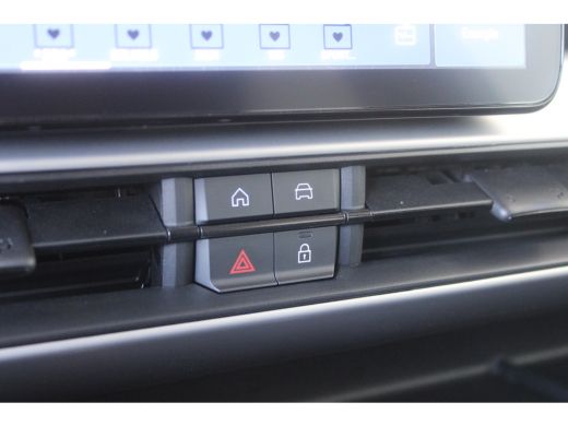 Jeep Avenger Summit 54 kWh | Navigatie | Camera | Stoelverwarming | Full LED | ACC | Sfeerverlichting | ActivLease financial lease