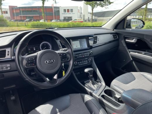 Kia Niro 1.6 GDi Hybrid DynamicLine | Achteruitrijcamera | Navigatie | ActivLease financial lease