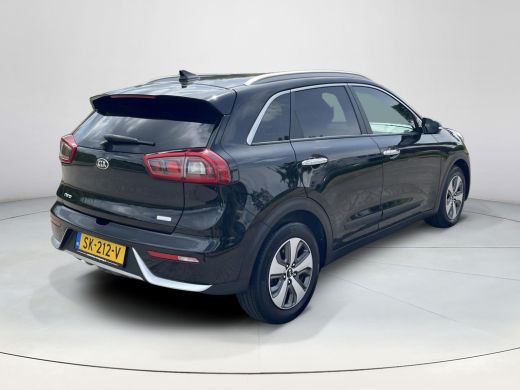 Kia Niro 1.6 GDi Hybrid DynamicLine | Achteruitrijcamera | Navigatie | ActivLease financial lease