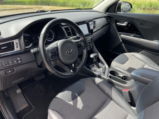 Kia Niro 1.6 GDi Hybrid DynamicLine | Achteruitrijcamera | Navigatie | ActivLease financial lease