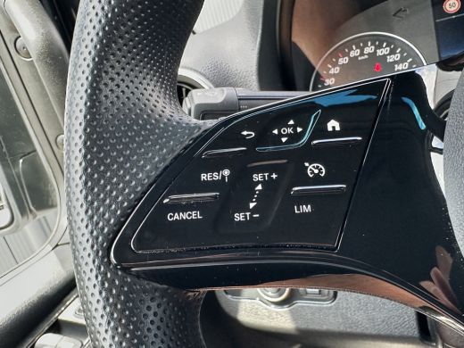 Mercedes-Benz Sprinter 317 CDI 9G-TRONIC RWD FACELIFT / L2H2 / CAMERA / LED / CRUISE / AIRCO / BLIND SPOT / GEVEERDE STOEL ActivLease financial lease