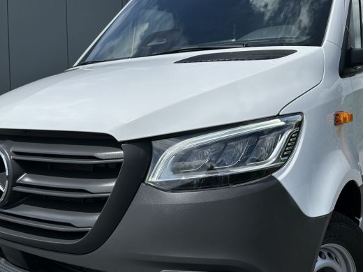 Mercedes-Benz Sprinter 317 CDI 9G-TRONIC RWD FACELIFT / L2H2 / CAMERA / LED / CRUISE / AIRCO / BLIND SPOT / GEVEERDE STOEL ActivLease financial lease
