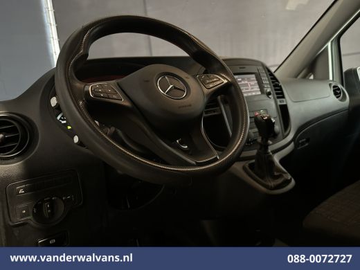 Mercedes-Benz Vito 114 CDI 136pk L2H1 Euro6 Airco | Camera | Cruisecontrol | Stoelverwarming Trekhaak, Parkeersensor... ActivLease financial lease