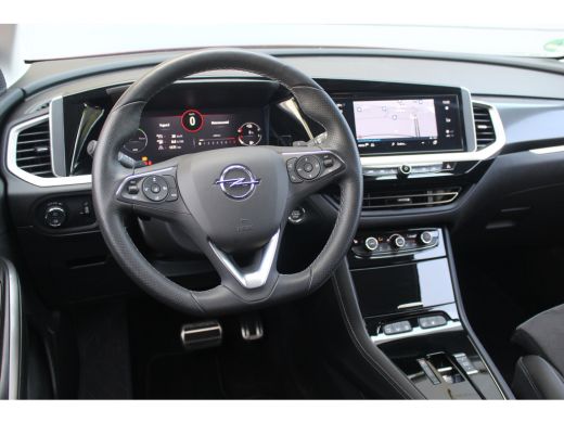 Opel Grandland 1.6 Turbo Plug-In Hybrid 4x4 GSe | Leder/Alcan. | Adap. Cruise | Stoel en Stuur Verw. | LED | 19'... ActivLease financial lease