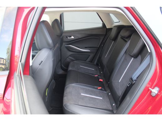 Opel Grandland 1.6 Turbo Plug-In Hybrid 4x4 GSe | Leder/Alcan. | Adap. Cruise | Stoel en Stuur Verw. | LED | 19'... ActivLease financial lease