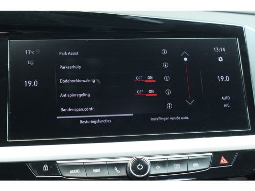 Opel Grandland 1.6 Turbo Plug-In Hybrid Ultimate | Elek. Stoel | Carplay | Drive Assist | Stoelverwarming | DAB ... ActivLease financial lease