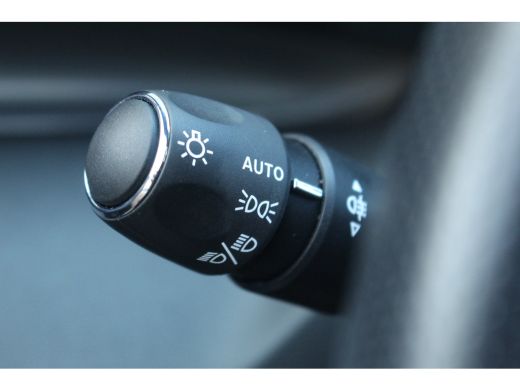 Peugeot 308 SW 1.6 Plug-in Hybrid 225 GT | Pano | Camera | Keyless | LMV 18" | DAB | Dodehoeksens. | Climate ... ActivLease financial lease