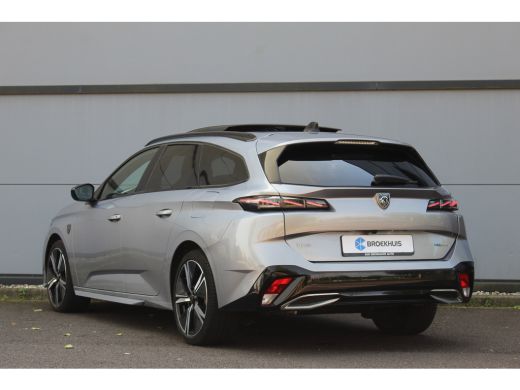 Peugeot 308 SW 1.6 Plug-in Hybrid 225 GT | Pano | Camera | Keyless | LMV 18" | DAB | Dodehoeksens. | Climate ... ActivLease financial lease