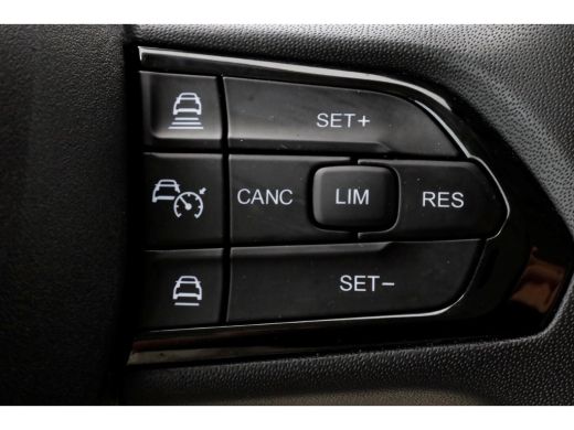 Peugeot Boxer 2.2 BlueHDi 180pk Automaat L4H2 LED/ACC/Navi/Camera 12-2024 ActivLease financial lease