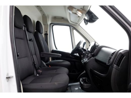 Peugeot Boxer 2.2 BlueHDi 180pk Automaat L4H2 LED/ACC/Navi/Camera 12-2024 ActivLease financial lease
