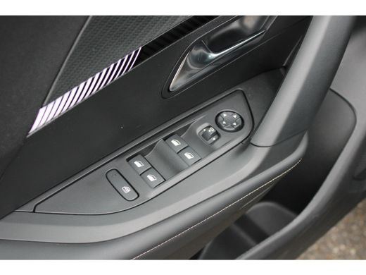 Peugeot e-2008 EV Allure Avantage 54 kWh | SOH 97% | Fase 3 laden | NL auto | Navigatie | Camera voor + achter |... ActivLease financial lease