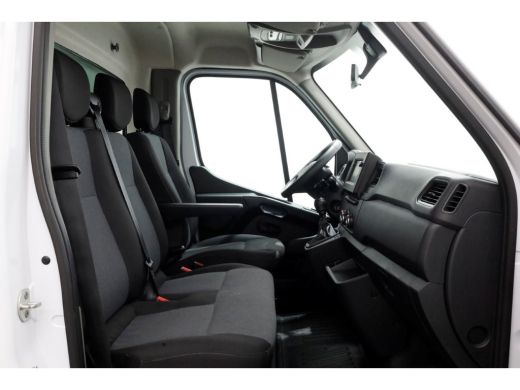Renault Master T35 2.3 dCi 145pk Bakwagen met laadklep 960kg laadvermogen 04-2024 ActivLease financial lease