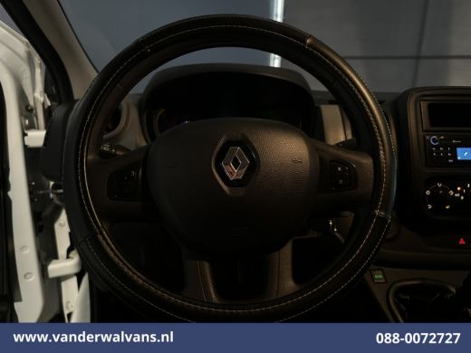 Renault Trafic 1.6 dCi L1H1 Euro6 Airco | Imperiaal | Trekhaak | Parkeersensoren | Cruisecontrol Bijrijdersbank ActivLease financial lease
