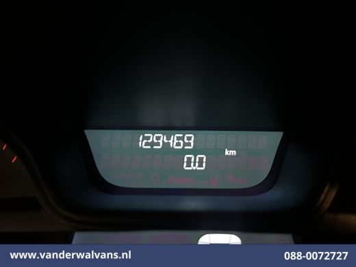 Renault Trafic 1.6 dCi L1H1 Euro6 Airco | Imperiaal | Trekhaak | Parkeersensoren | Cruisecontrol Bijrijdersbank ActivLease financial lease