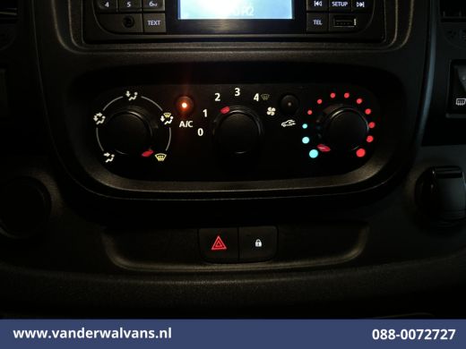 Renault Trafic 1.6 dCi L1H1 Euro6 Airco | Imperiaal | Trekhaak | Parkeersensoren | Cruisecontrol Bijrijdersbank ActivLease financial lease