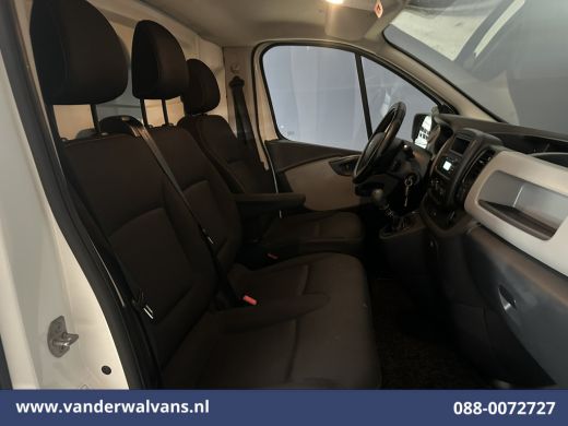 Renault Trafic 1.6 dCi L1H1 Euro6 Airco | Imperiaal | Trekhaak | Parkeersensoren | Cruisecontrol Bijrijdersbank ActivLease financial lease