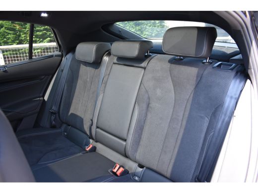Skoda Enyaq Coupe 80 Sportline | TREKHAAK | PANORAMADAK | STOEL+STUURVERW. | CAMERA | MEMORY | CLIMATE CONTROL | AD... ActivLease financial lease