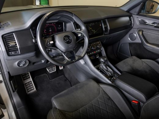 Skoda Kodiaq 4x4 2.0 TSI Sportline / 190pk / Trekhaak / Achteruitrij camera / Canton / ActivLease financial lease