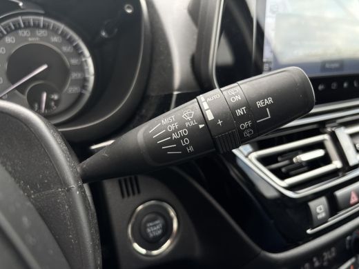 Suzuki S-Cross 1.5 Hybrid Style | Rijklaarprijs | Apple Carplay & Android Auto | Panoramadak met schuifkantelfun... ActivLease financial lease