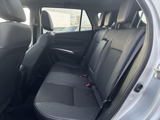 Suzuki S-Cross 1.5 Hybrid Style | Rijklaarprijs | Apple Carplay & Android Auto | Panoramadak met schuifkantelfun... ActivLease financial lease