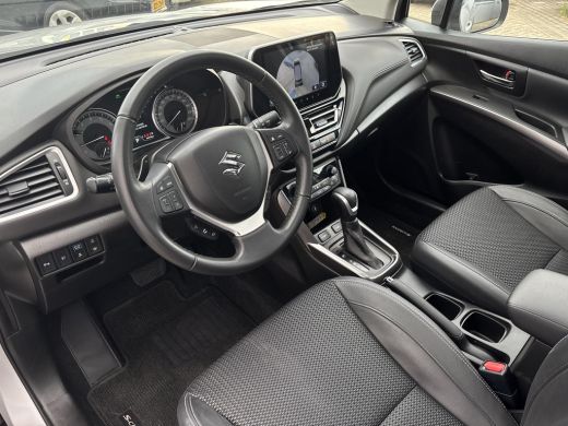Suzuki S-Cross 1.5 Hybrid Style | Rijklaarprijs | Apple Carplay & Android Auto | Panoramadak met schuifkantelfun... ActivLease financial lease