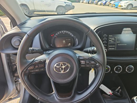 Toyota Aygo 1.0 VVT-i MT Play ActivLease financial lease