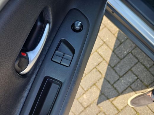 Toyota Aygo 1.0 VVT-i MT Play ActivLease financial lease