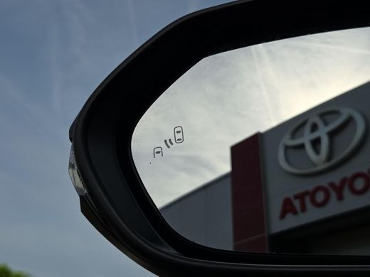Toyota Yaris Cross 1.5 Hybrid Adventure | Blindspot | Parkeersensoren | Rijklaar incl. garantie | ActivLease financial lease