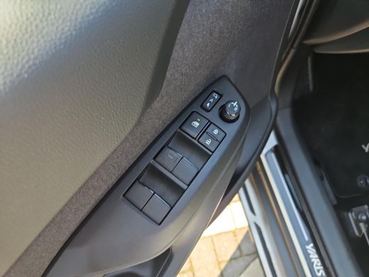 Toyota Yaris Cross 1.5 Hybrid Executive ActivLease financial lease